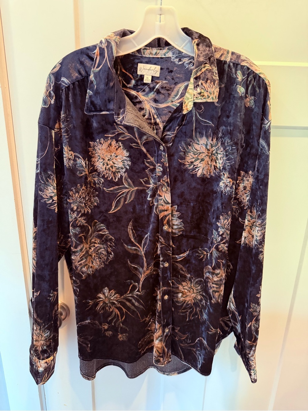 Wonderly XL Floral Button Front Blouse Dark Long Sleeve Casual Shirt